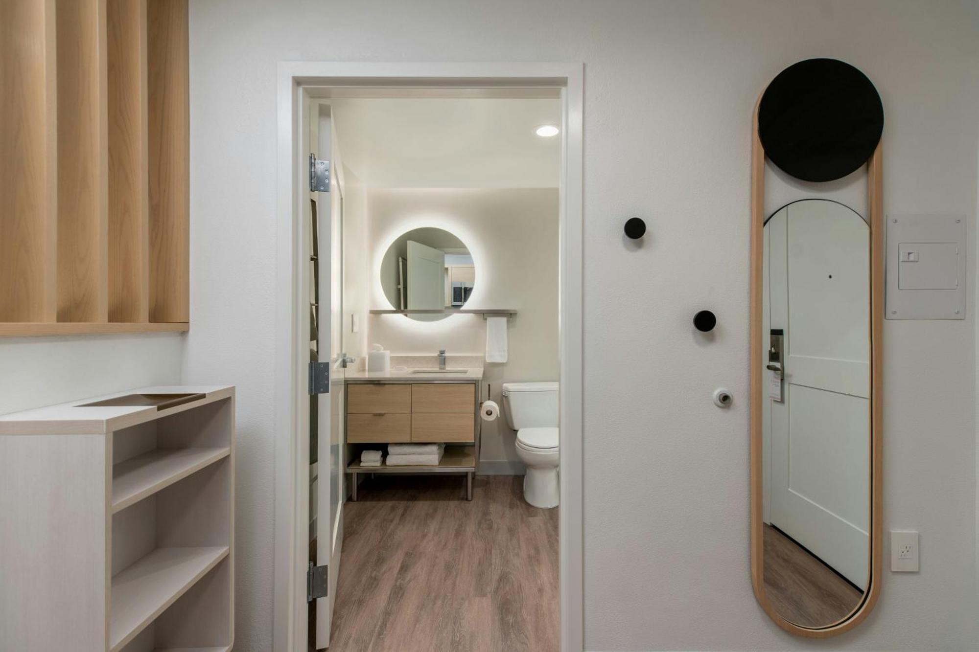 Towneplace Suites By Marriott Hadley Amherst Экстерьер фото