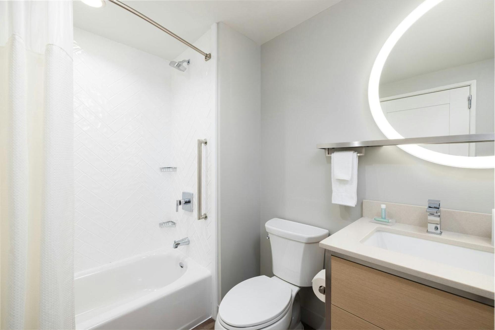Towneplace Suites By Marriott Hadley Amherst Экстерьер фото