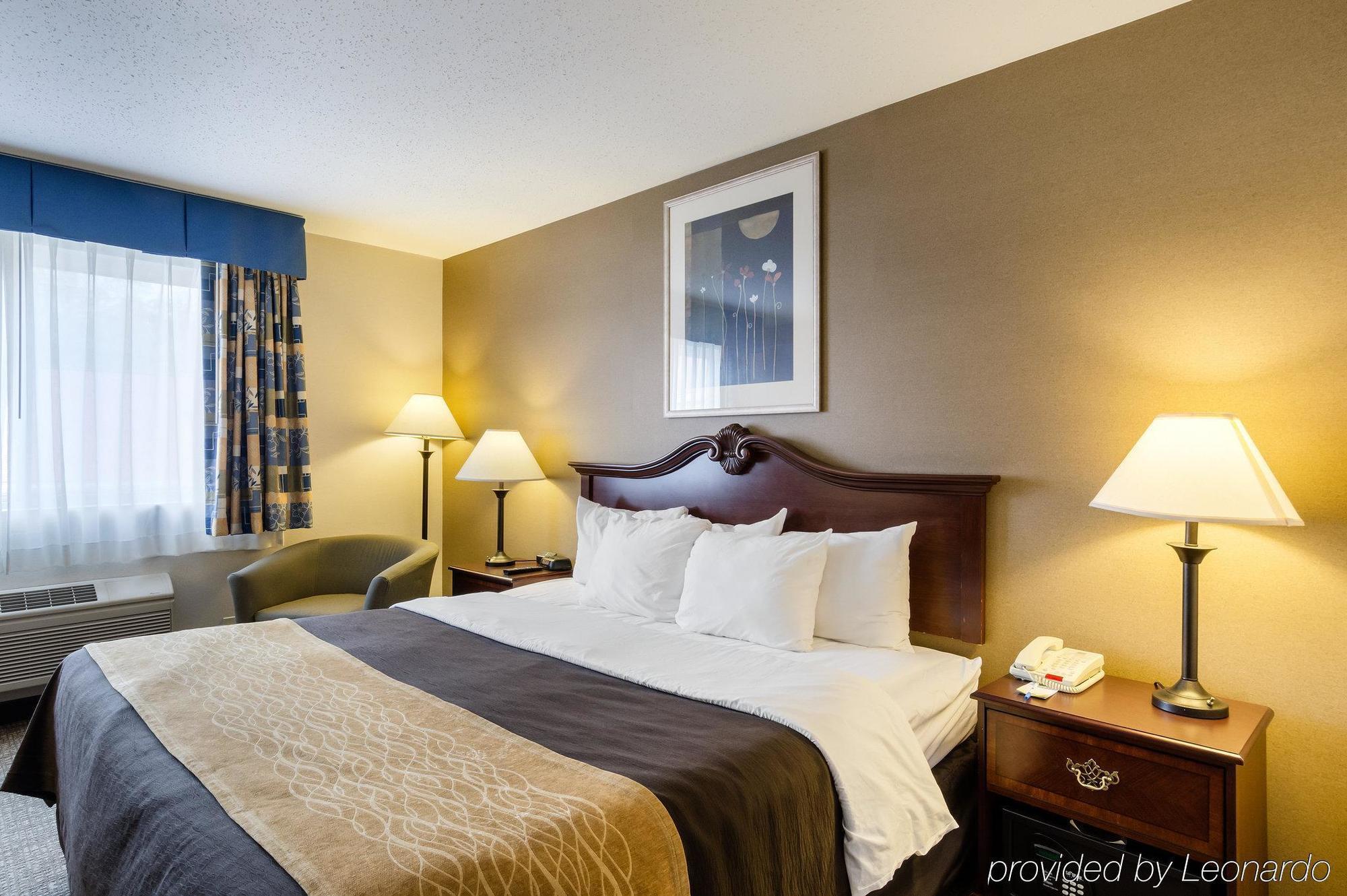 Towneplace Suites By Marriott Hadley Amherst Экстерьер фото
