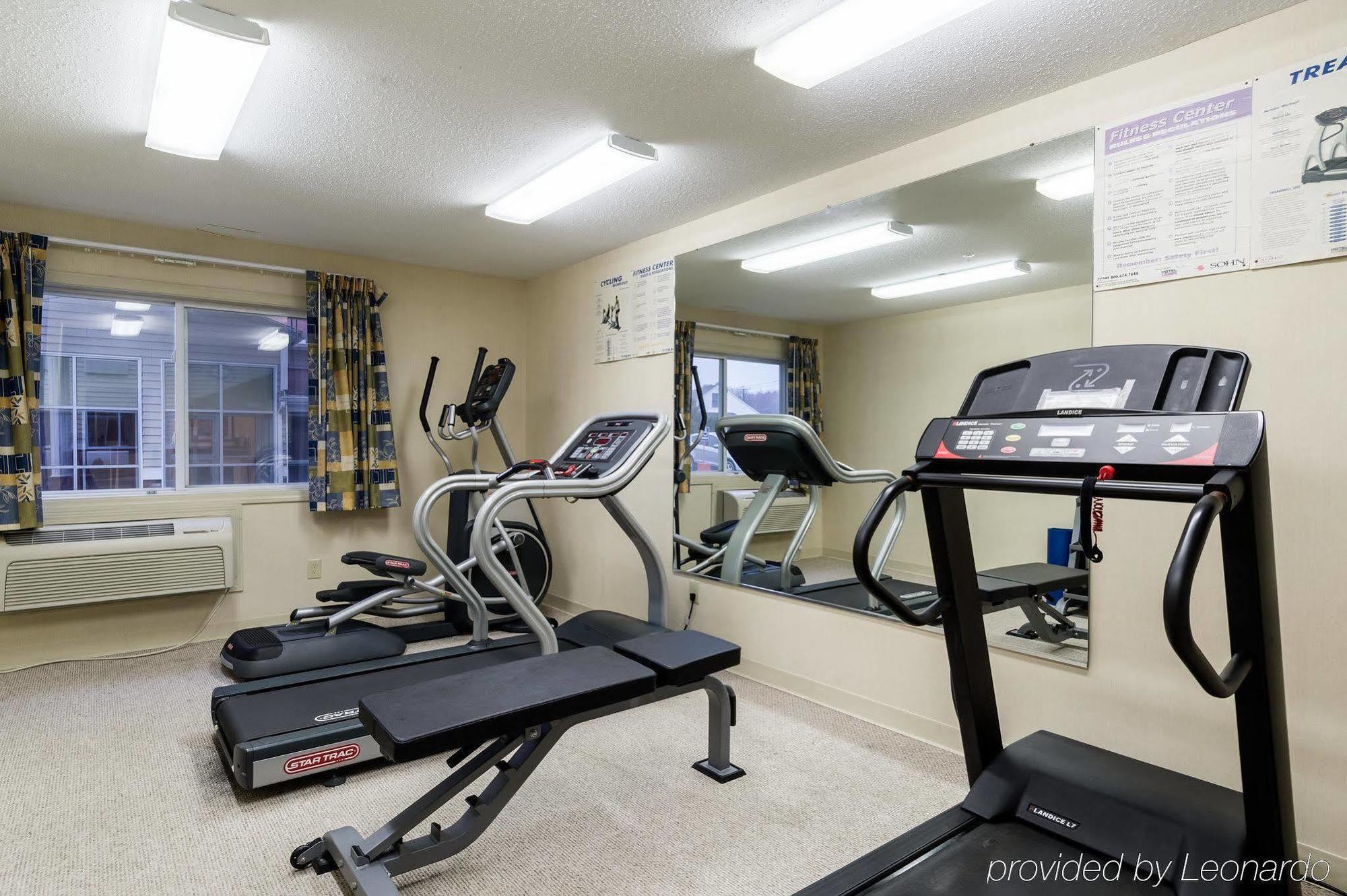 Towneplace Suites By Marriott Hadley Amherst Экстерьер фото